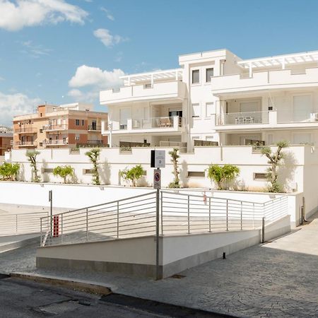 Agora Vieste Rooms & Apartments Eksteriør billede