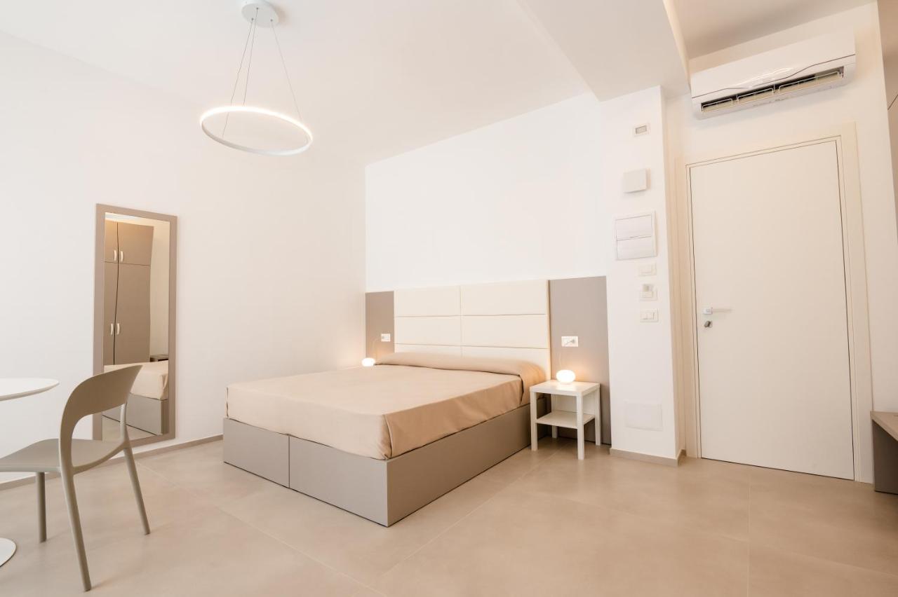 Agora Vieste Rooms & Apartments Eksteriør billede