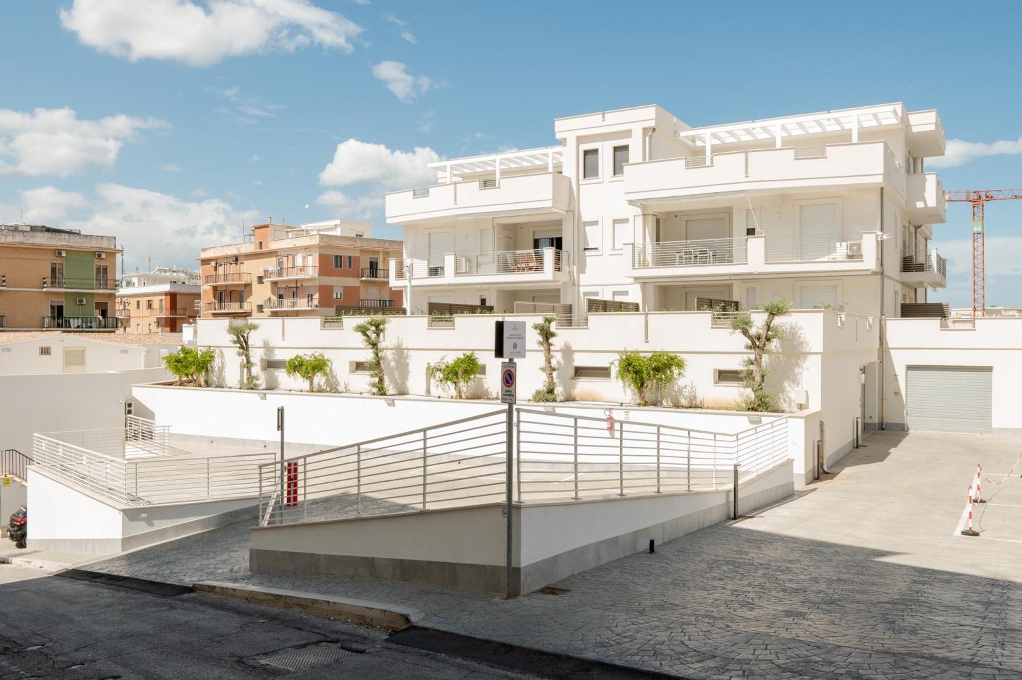 Agora Vieste Rooms & Apartments Eksteriør billede