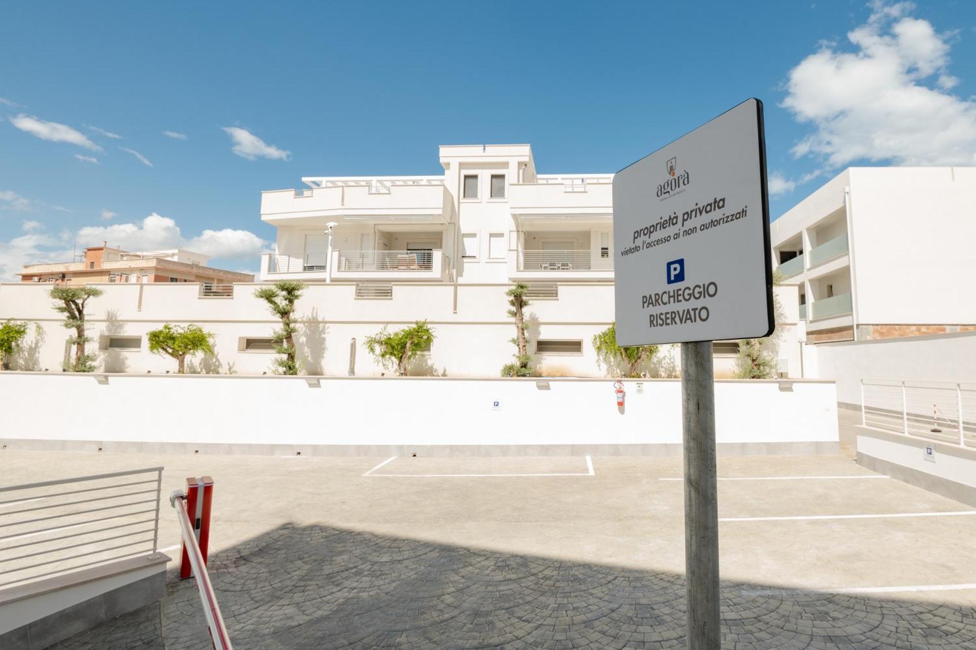 Agora Vieste Rooms & Apartments Eksteriør billede
