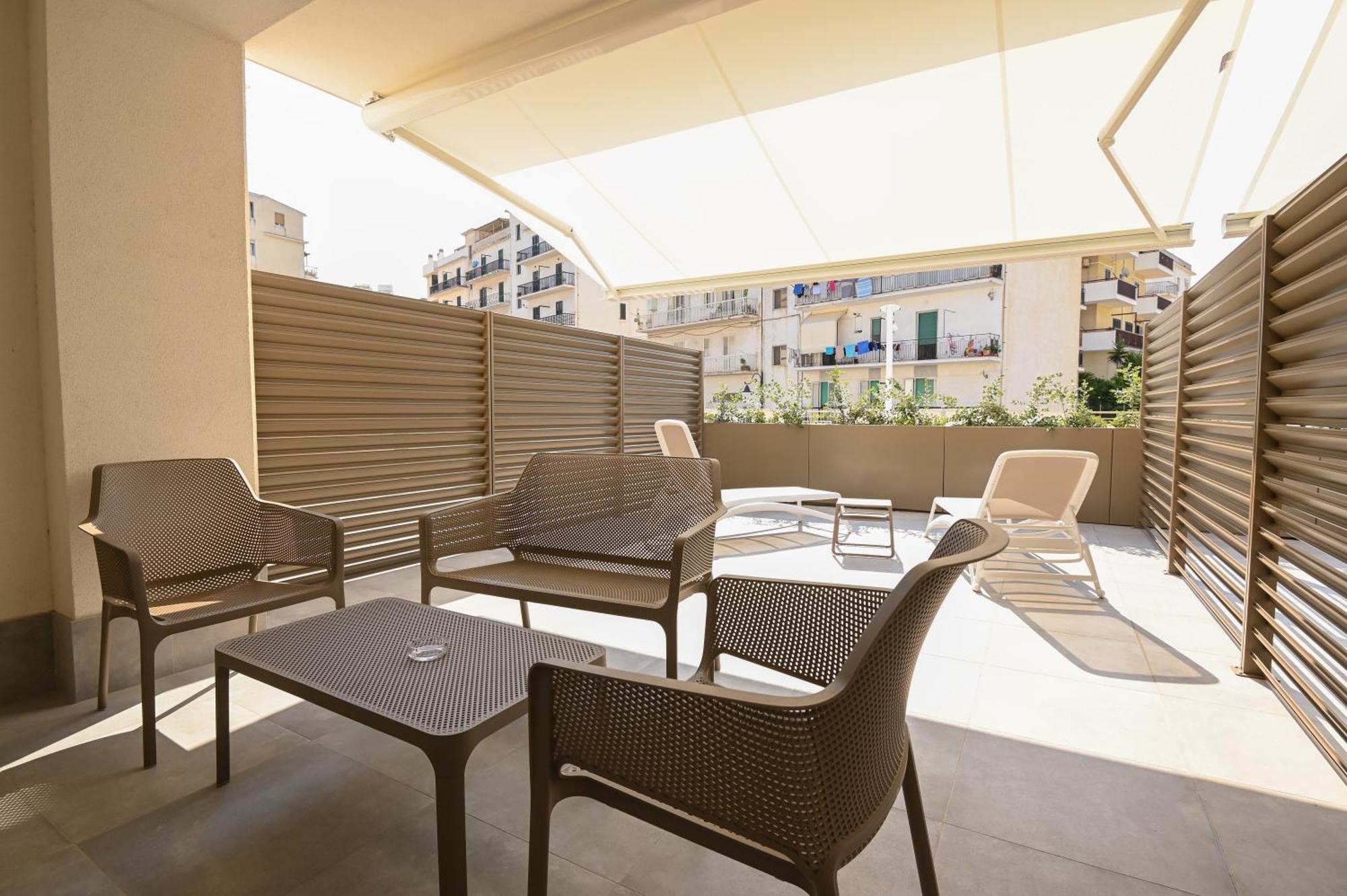 Agora Vieste Rooms & Apartments Eksteriør billede